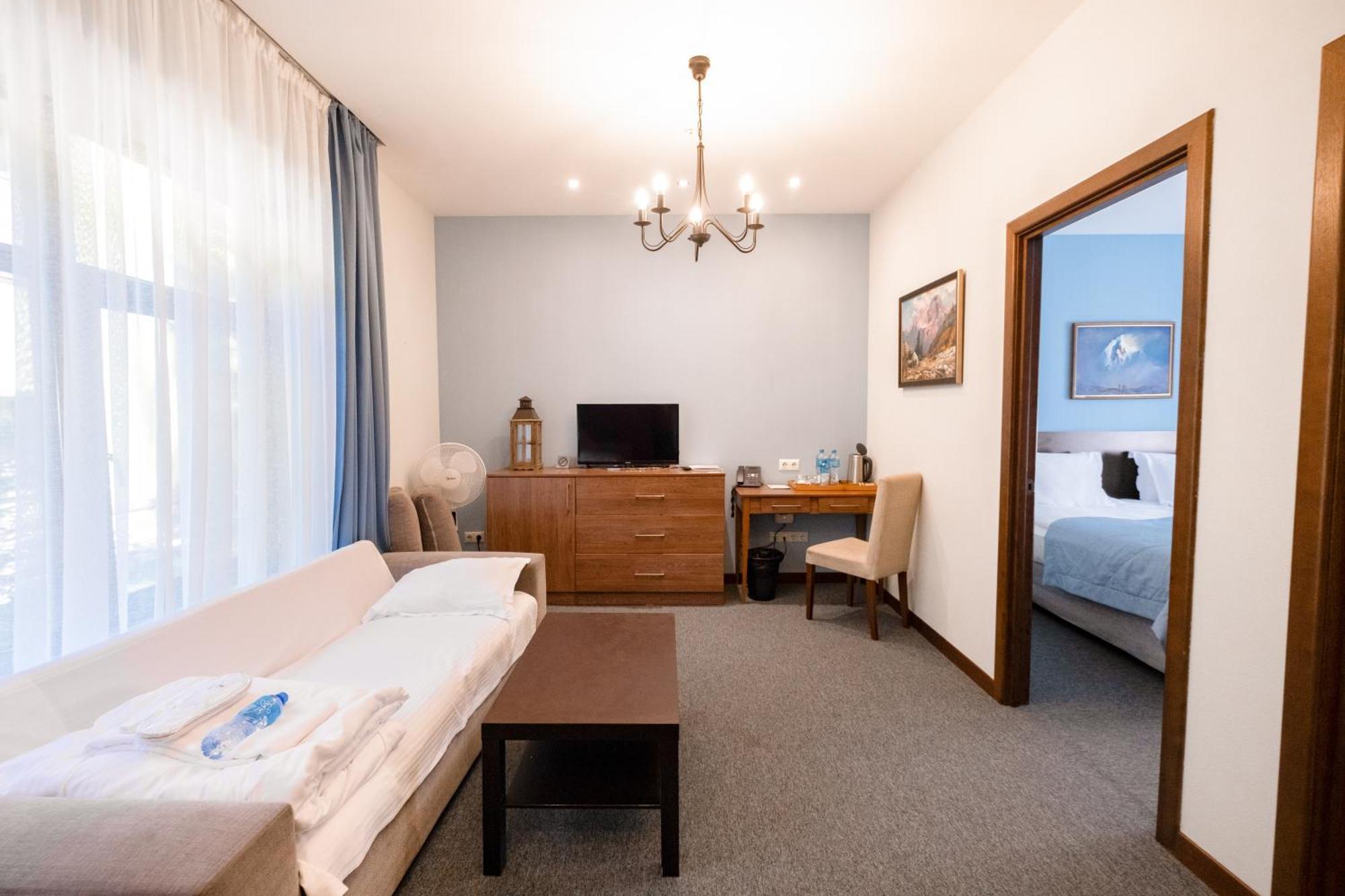 Oi-Qaragai Mountain Resort Besqaynar Dış mekan fotoğraf