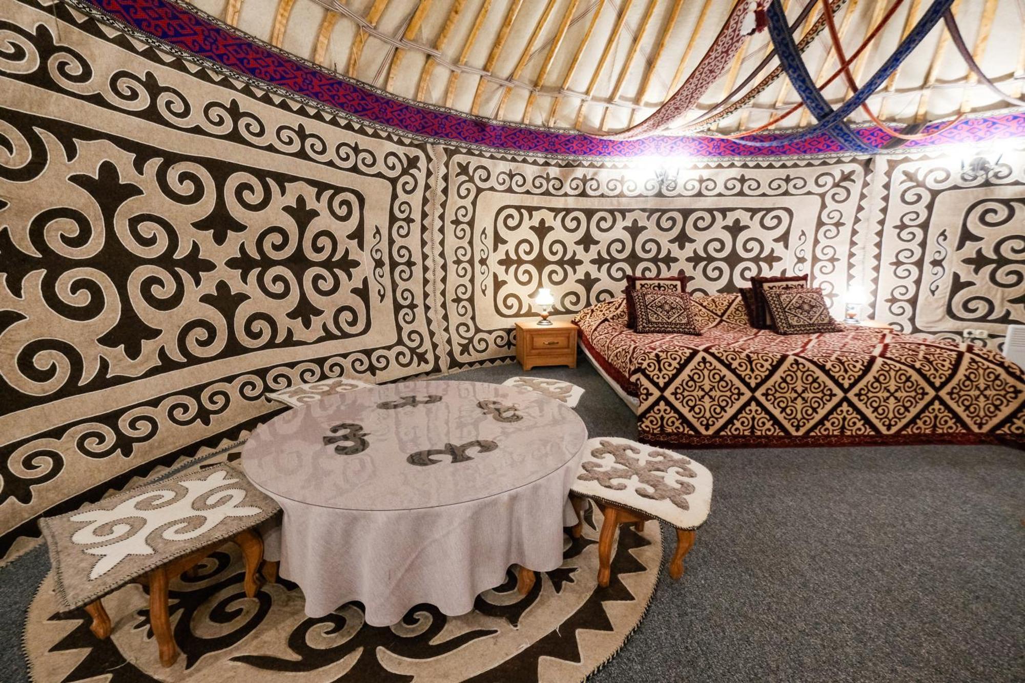 Oi-Qaragai Mountain Resort Besqaynar Dış mekan fotoğraf