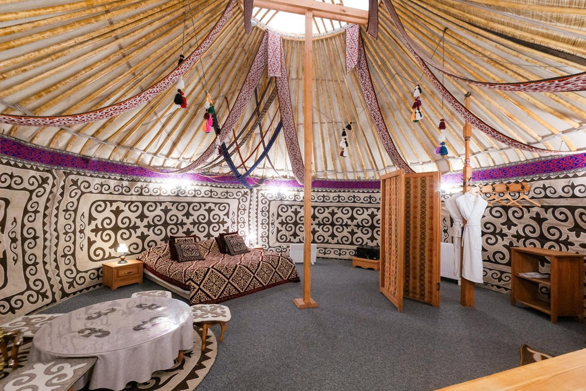 Oi-Qaragai Mountain Resort Besqaynar Dış mekan fotoğraf