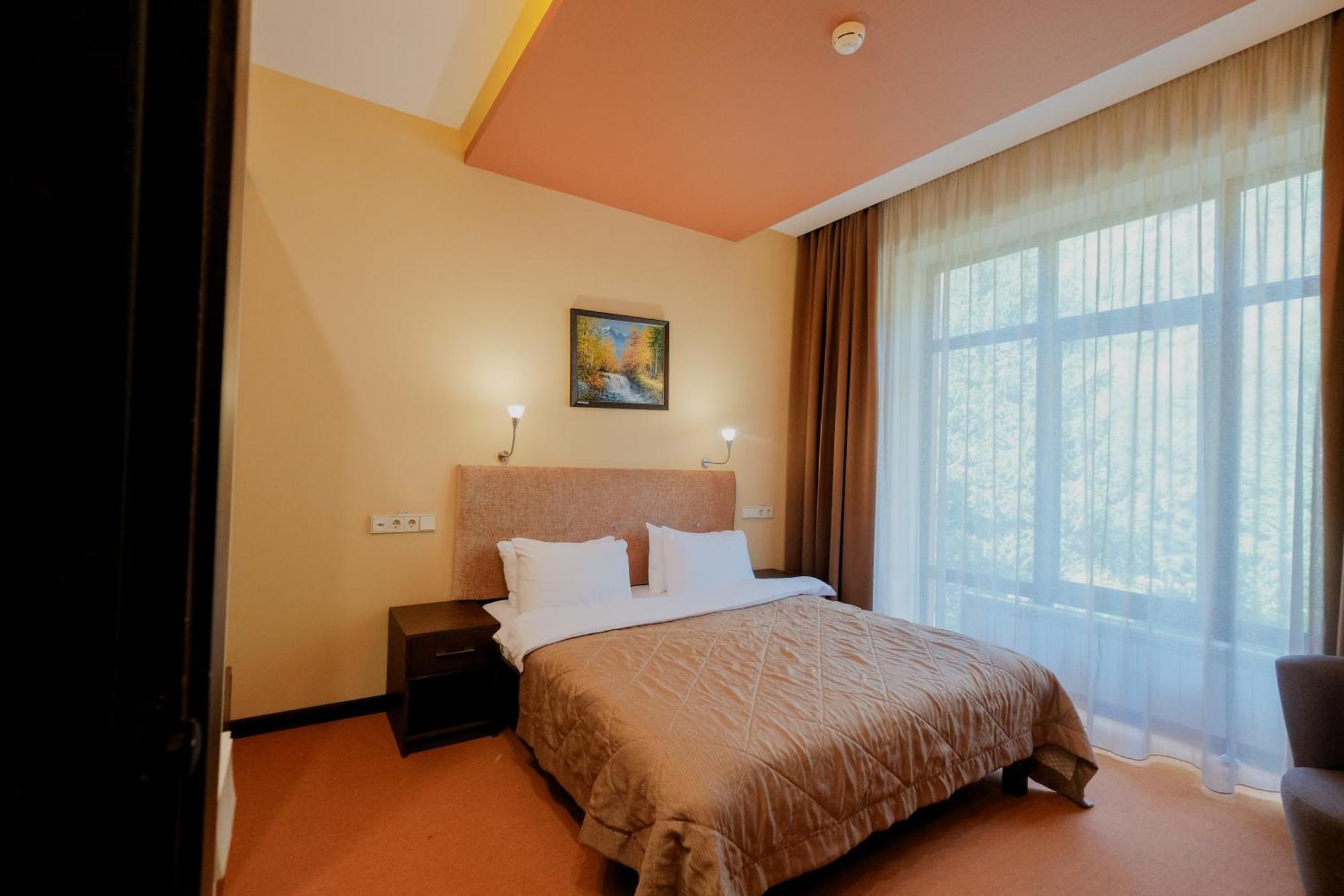 Oi-Qaragai Mountain Resort Besqaynar Dış mekan fotoğraf
